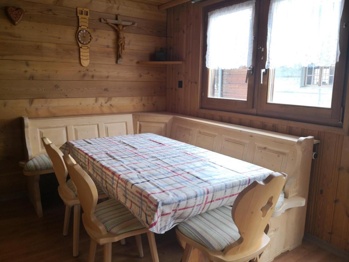 Appartamento Haus Seiler Goms Esterno foto